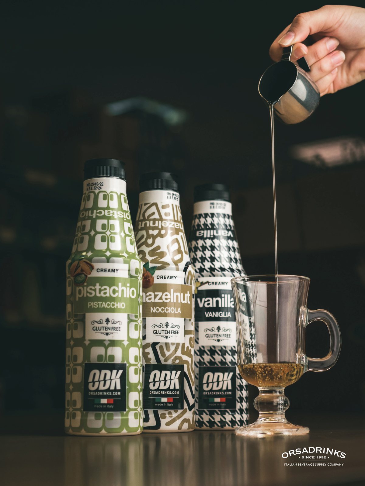 Cremas ODK Creamy Line: pistacho, avellana y vainilla servidas en barra