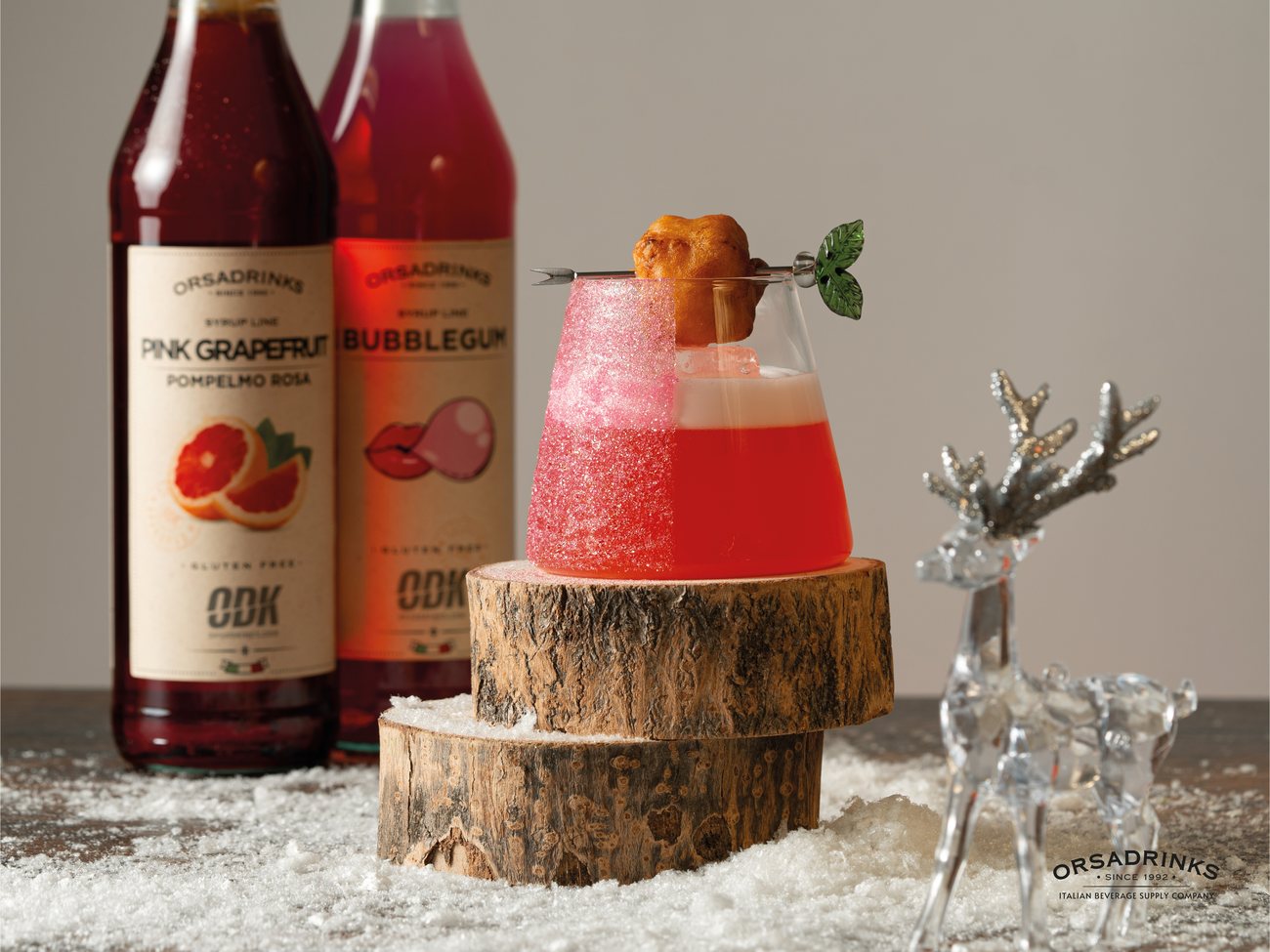 Siropes de coctelería ODK Pink Grapefruit y Bubblegum con cóctel de autor